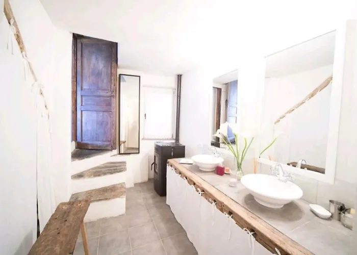 Casale Maria Mafalda Pieve di Teco